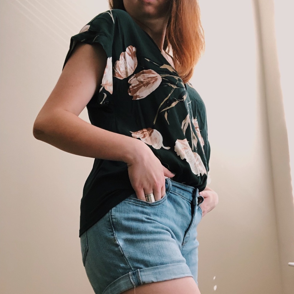 Floral V-Neck Top
